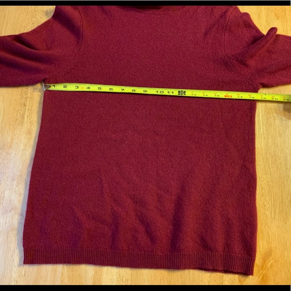 🎀 New MORGAN TAYLOR 100% Cashmere Burgundy SWEATER Turtleneck size L - Picture 6 of 7